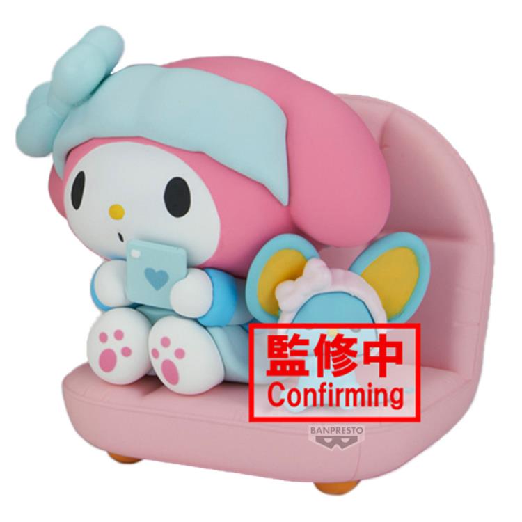 Sanrio Nakayoshi Memories Relaxing Time at Home My Melody Figure