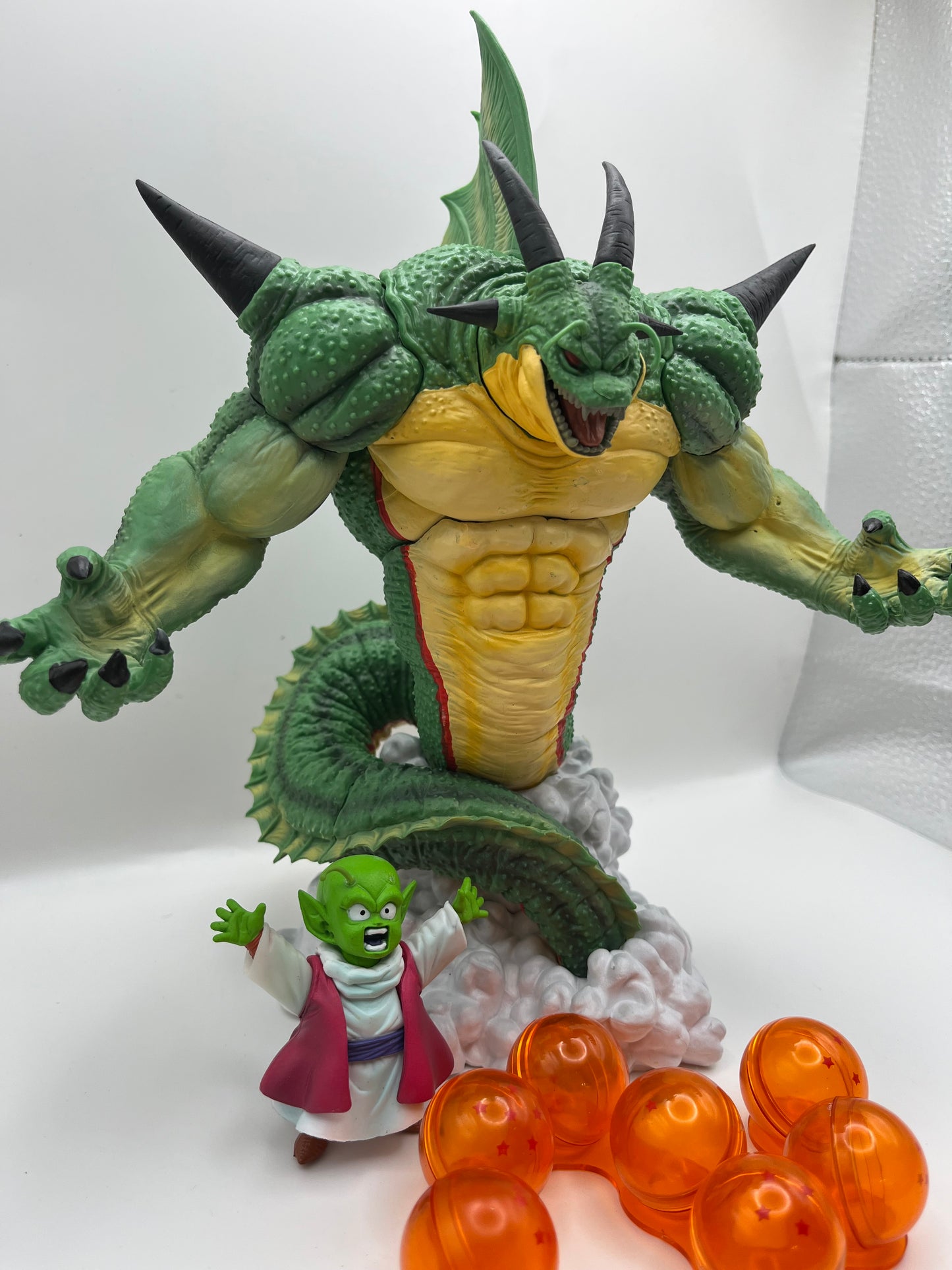 Recast Pornuga Statue
