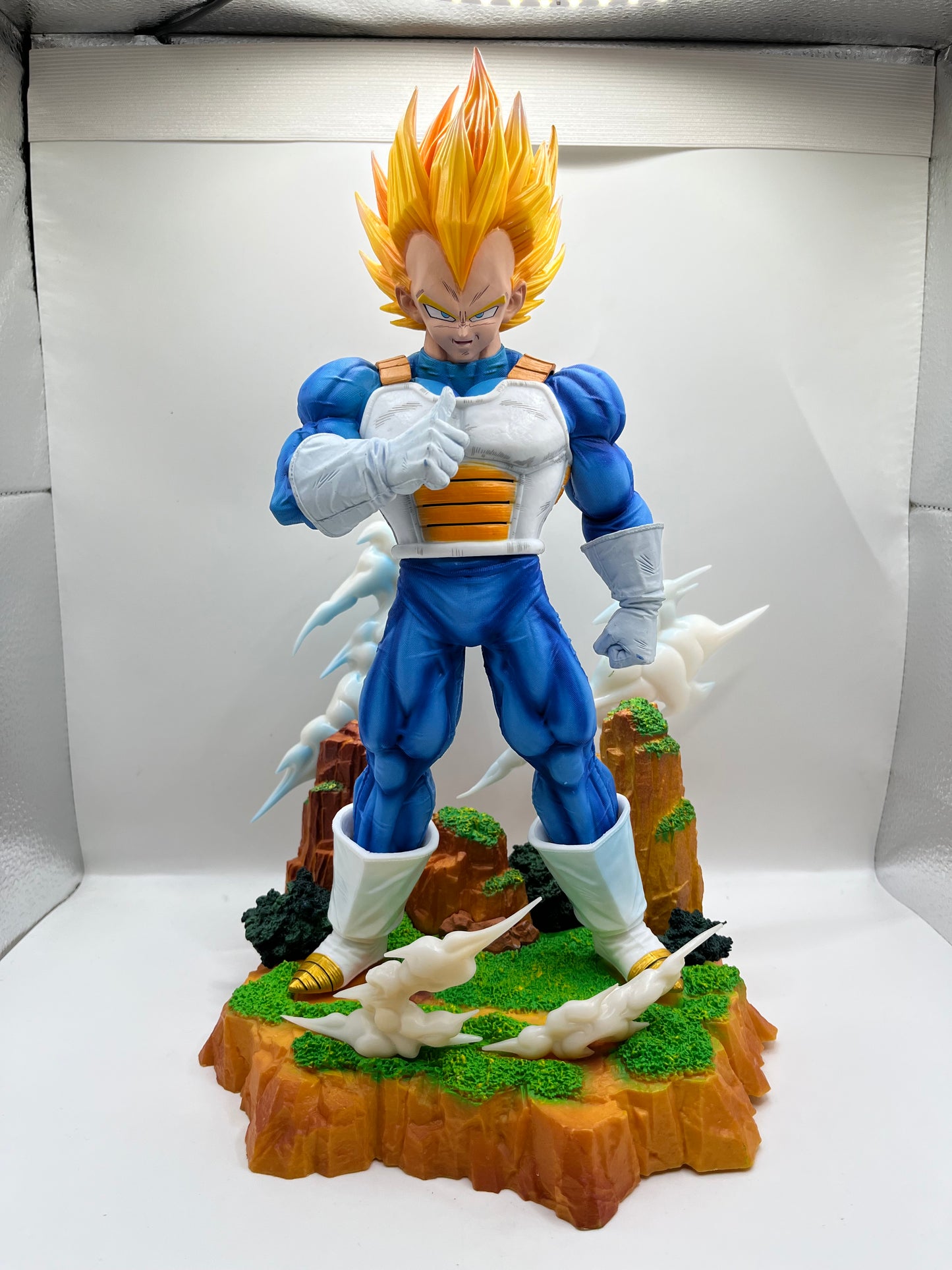 Recast Vegeta Statue