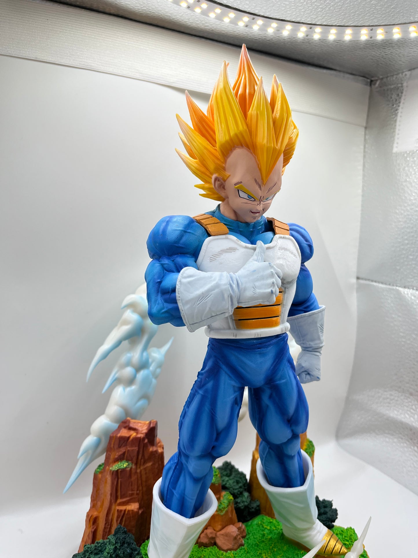 Recast Vegeta Statue