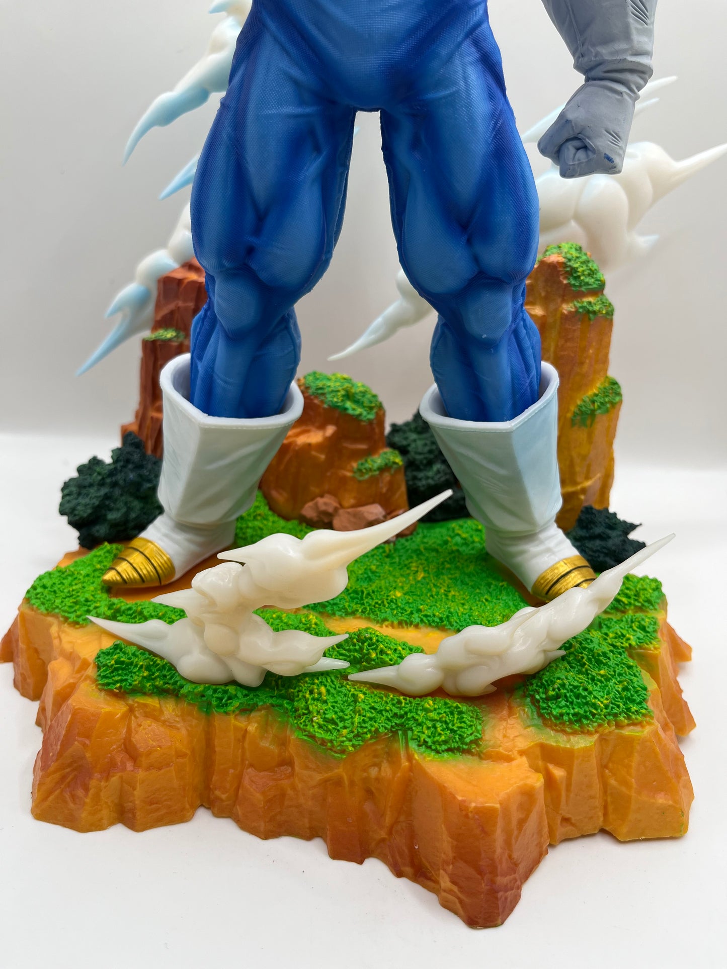 Recast Vegeta Statue