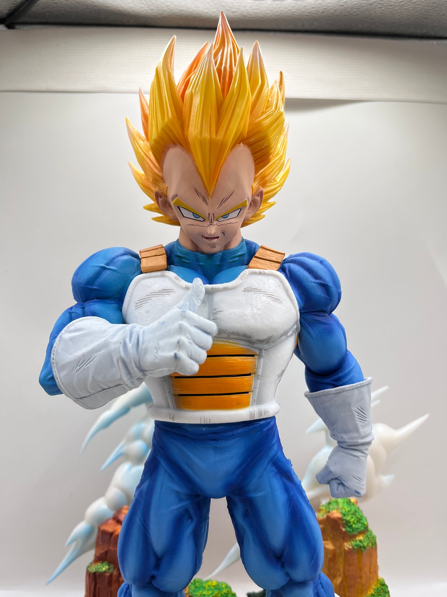Recast Vegeta Statue