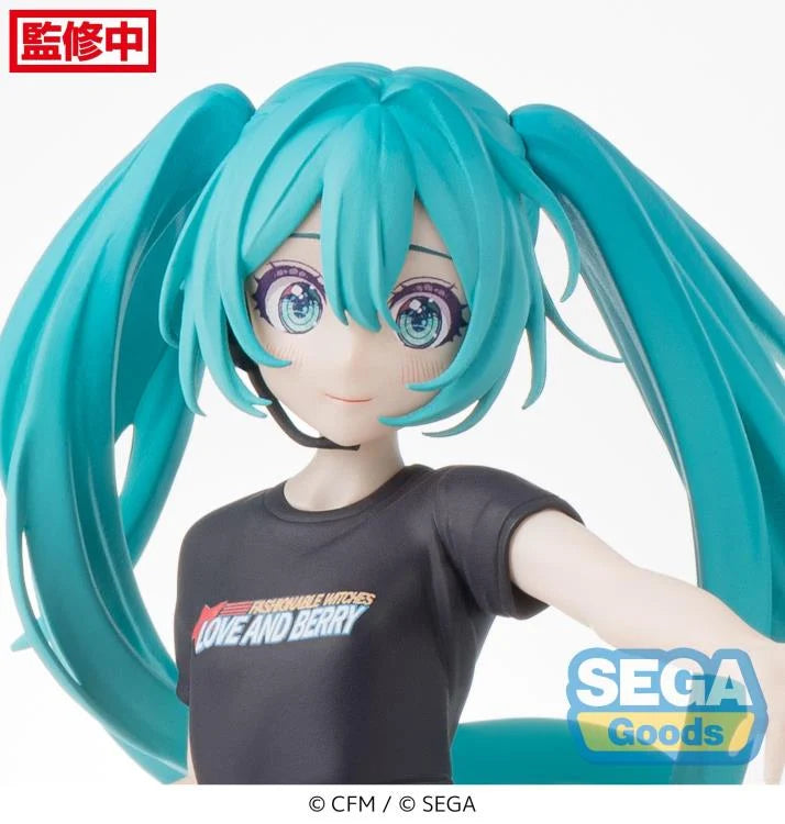 Vocaloid Desktop x Decorate Collections Hatsune Miku (Berry Costume Ver.) Figure
